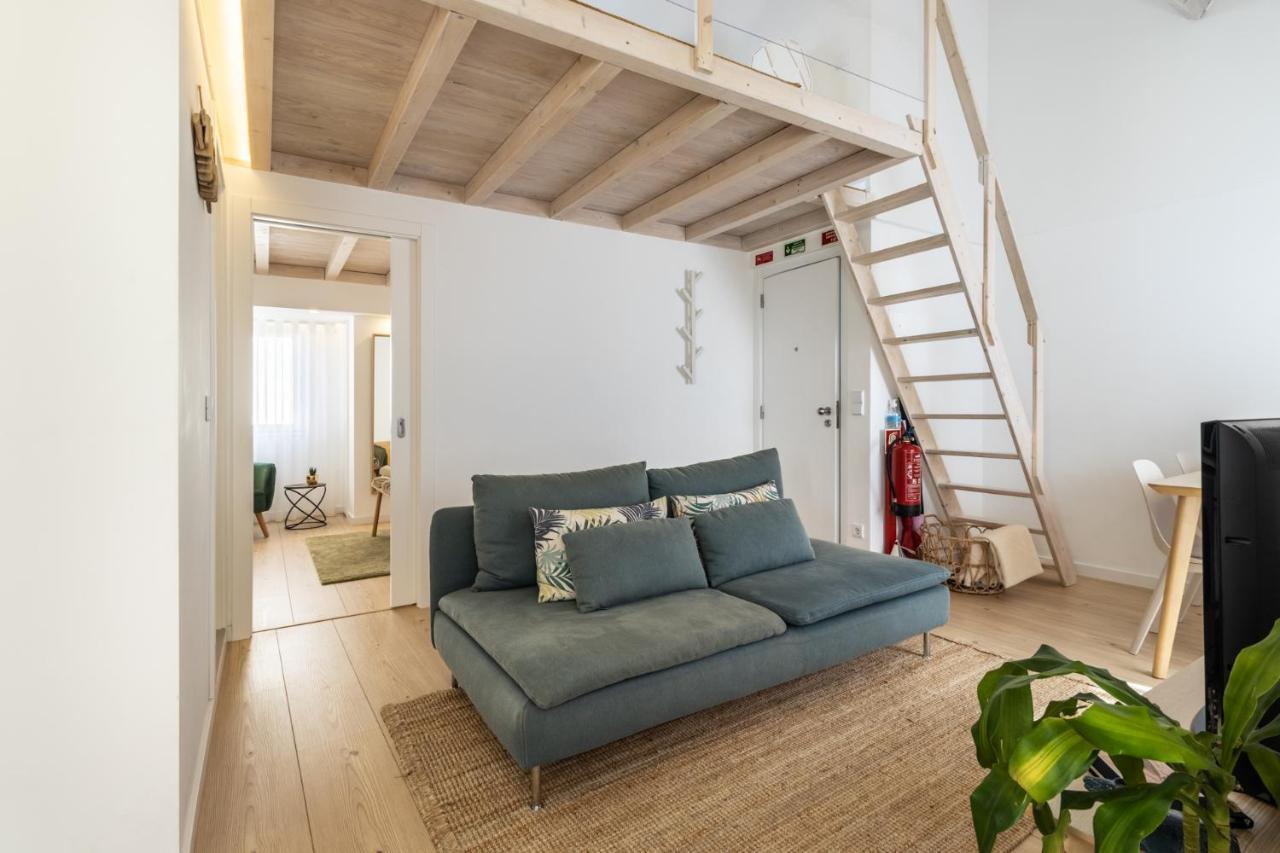 Carol Beach House Nazare Exterior photo