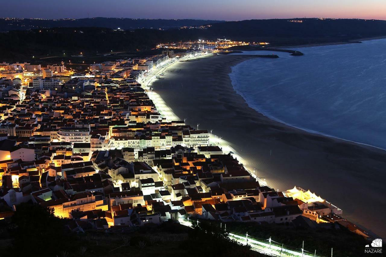 Carol Beach House Nazare Exterior photo